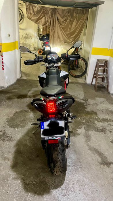 Aprilia Dorsoduro 900cc. (Carta A2)