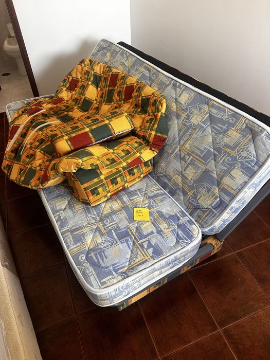 Sofa cama com dois colchoes individuais