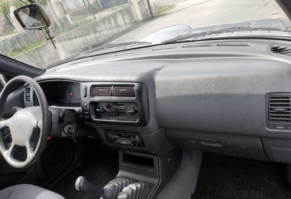 Mitsubishi L200 4x4 cabine Extra 180MIL KM