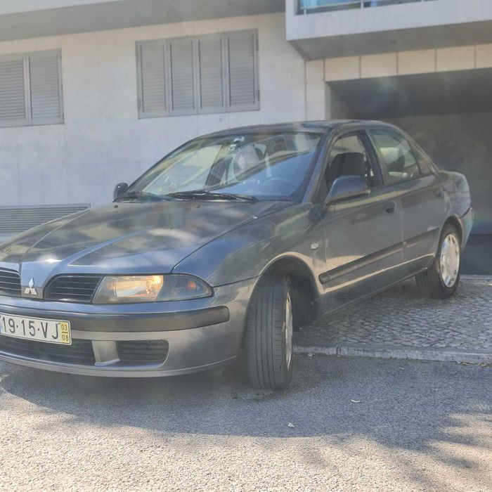 Vendo Mitsubishi carisma 1.6 2003