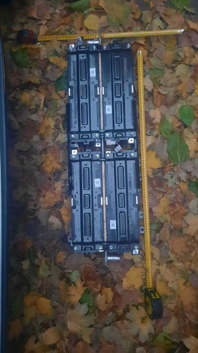 аккумулятори LG E63B 2021 року Hyundai Ioniq в різних модулях