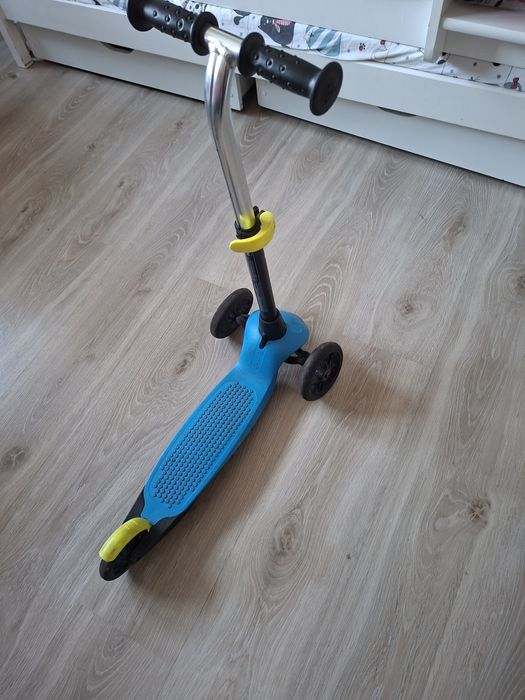 Hulajnoga Oxelo B1 trójkołowa