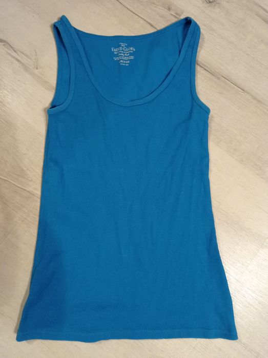 Niebieska bluzka bez rękawów