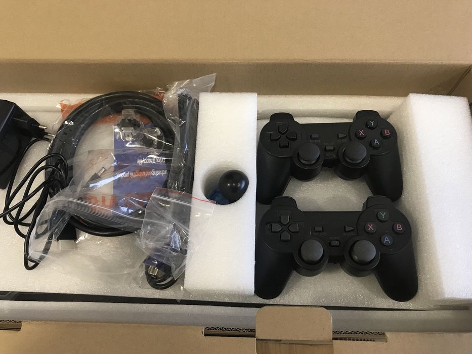 Consola Pandora Box para 4 jogadores nova com 26800 jogos