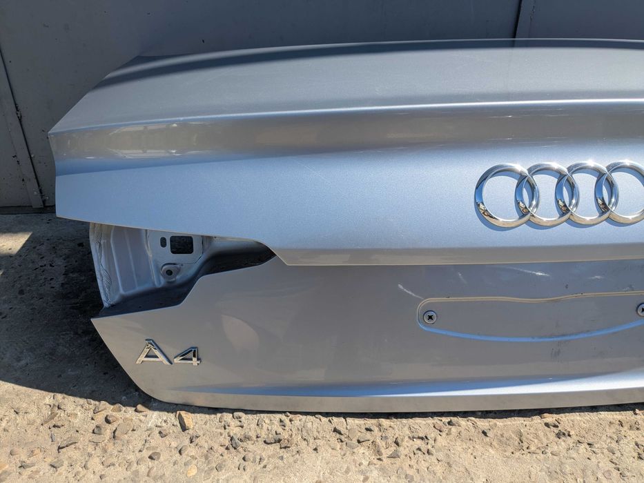 Кришка Багажника Audi A4 B9 Колір LZ7G Ауді А4Б9 Оригинал
