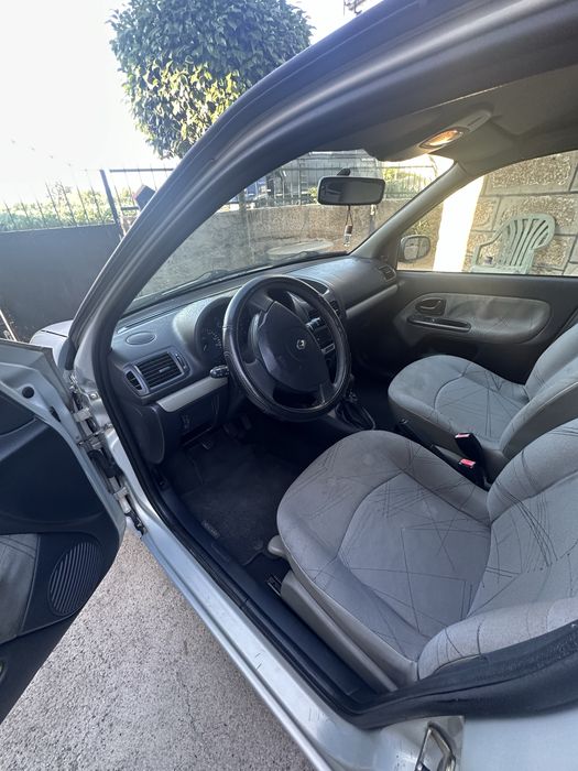 Renault Clio — fotografia 6