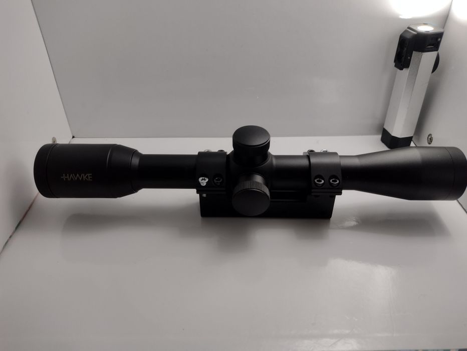 Приціл Hawke Vantage з сіткою mil dot 4*32