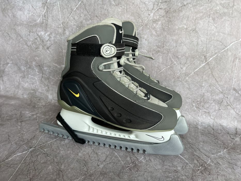 Nike коньки новые 42