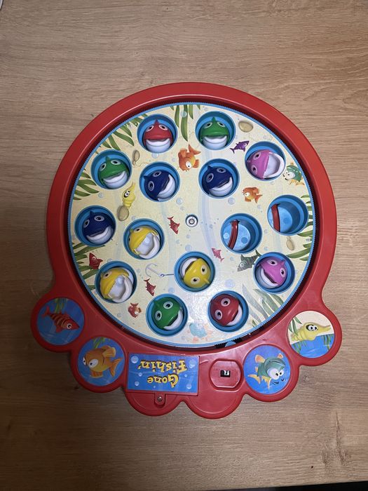Весела рибалка від spin master