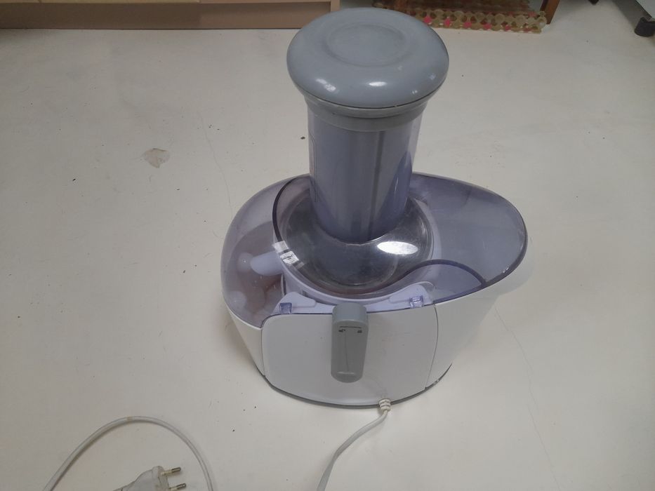 Соковыжималка. Б.у.