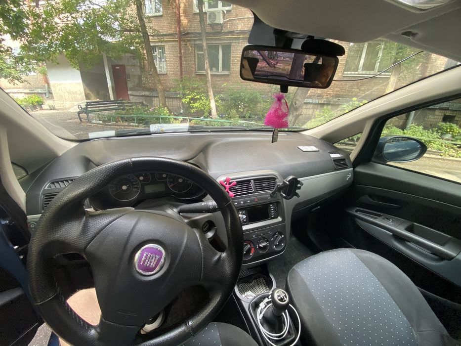 Продам Fiat Grande Punto, автомат,газ/бензин