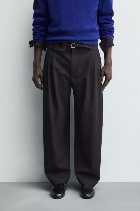 Чоловічі штани / брюки   чорні з складкою