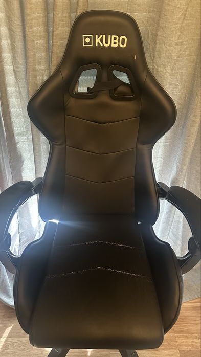 Cadeira gamer preta