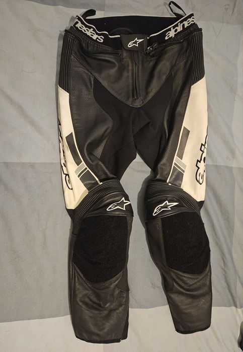Fato de Moto Alpinestars GP Force Chaser Leather Suit – 2 Peças