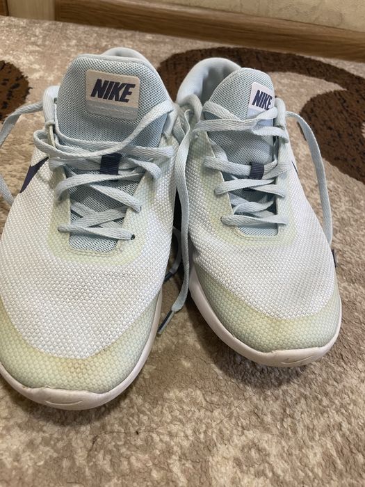 Кросівки Nike 40р, 25.5см, блакитні кросівки Найк