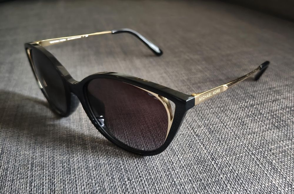 Óculos de sol Michael Kors (novos)