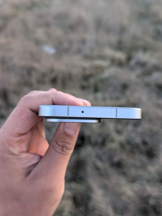 Oppo find x9 (12/256 Global 2 физ сим+есим Камерафон