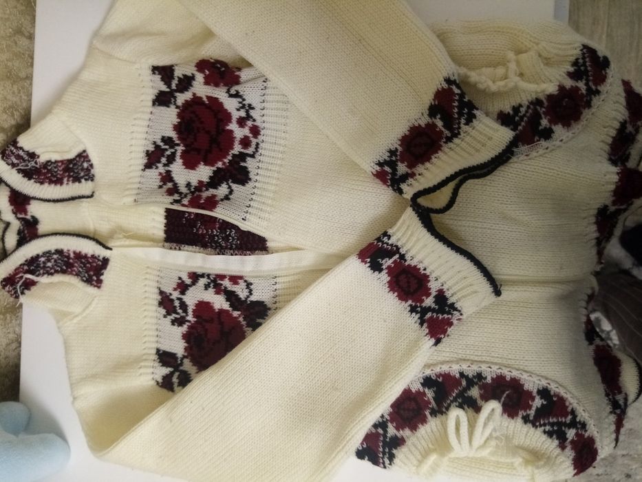 Теплі кофтинки на змійці