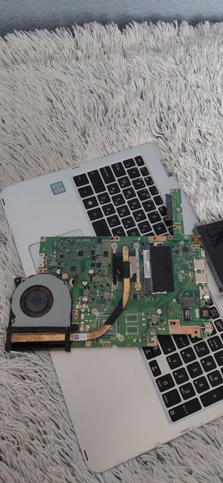 ASUS VivoBook Flip TP501U разбор