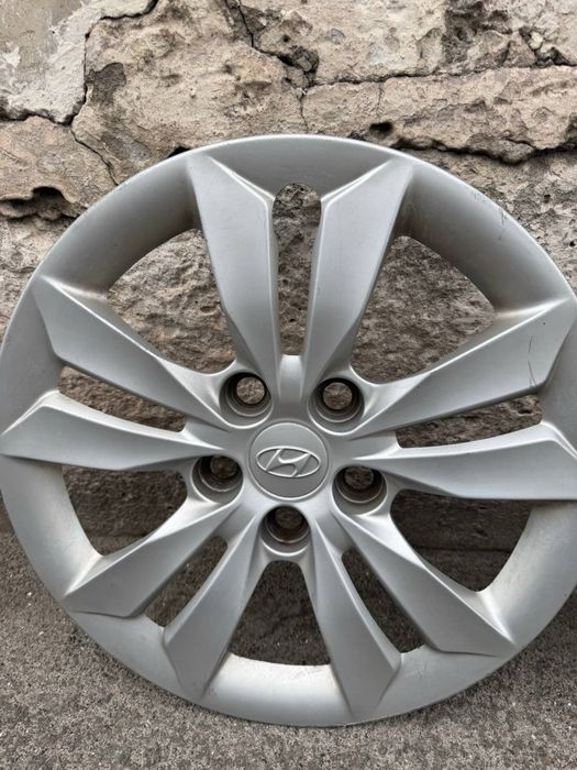 Продам колпаки hyundai