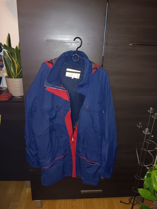 Kurtka męska z kapturek wiosenno -jesienna