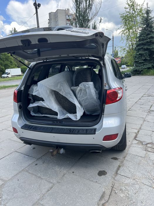 Hyundai Santa Fe 2008 • 2.2 CRDI Diesel • Механіка • 7 місць Full