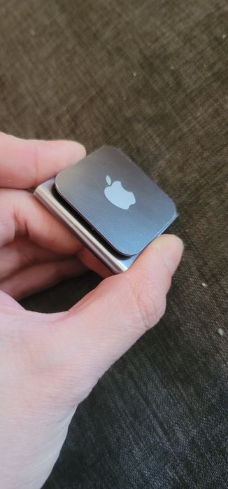 Ipod Nano 6 на 8 гб