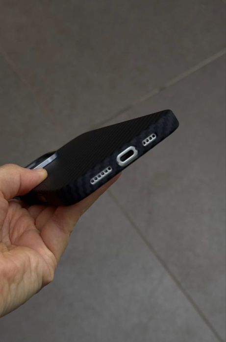 Чохол iPhone 13 pro max карбон MagSafe. Чехол айфон 13 про макс carbon