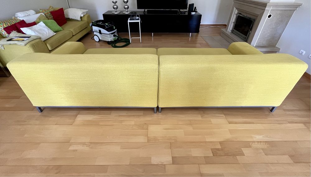 Sofá IKEA esverdeado 3m