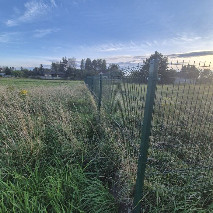 Rzakta | bezpośrednio działka budowlana 1000 m² WZ na dom | wodociąg | prąd REZERWACJA - Więcej