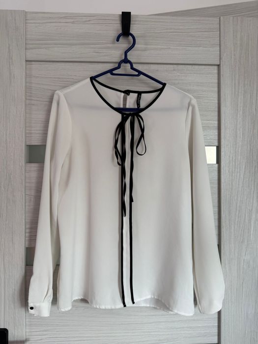 Bluzka damska biała z długim rękawem rozmiar S, koszula damska biała