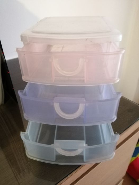 Caixa de arrumação pequena