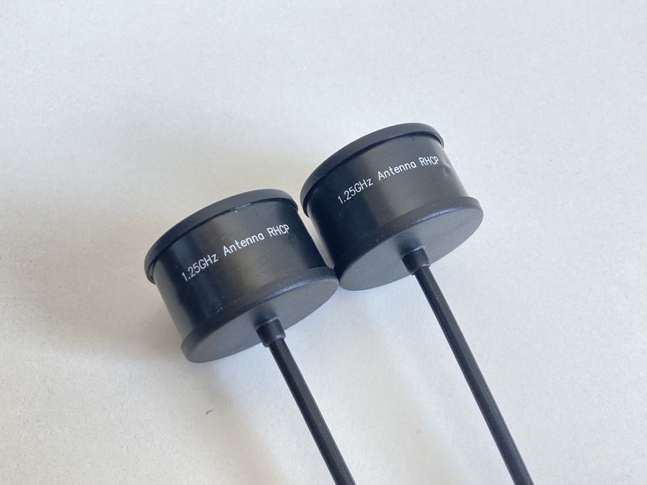 Продам антену TrueRC Singularity 1280 V2 1.3GHz RHCP