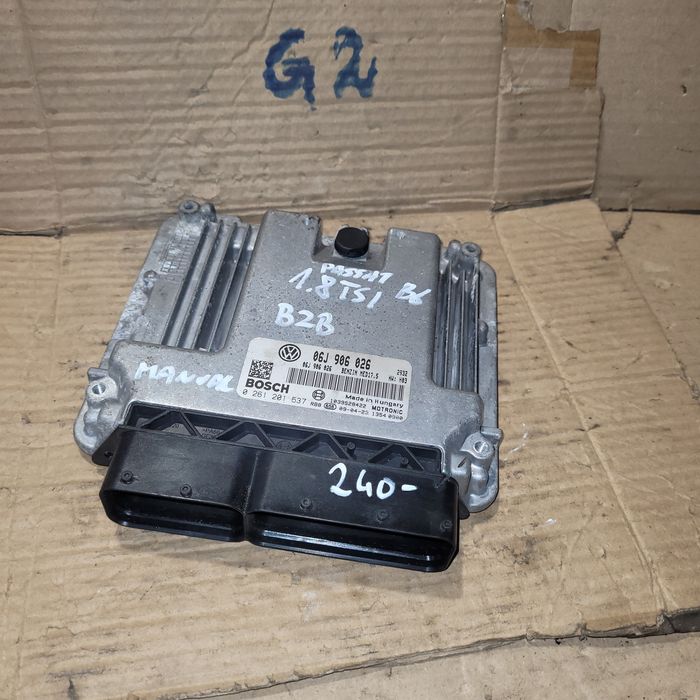 Komputer sterownik silnika vw passat b6 1.8TSI benzyna 2009r BZB