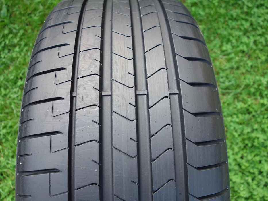 Opona PIRELLI P ZERO 225/40/18 92Y 2021 Rok