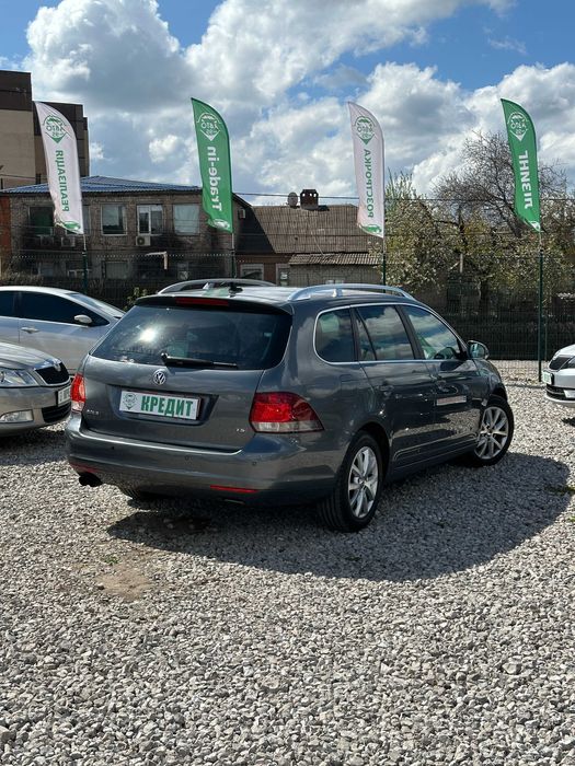 Продам Volkswagen Golf 2013 рік можлива розстрочка,кредит,обмін!