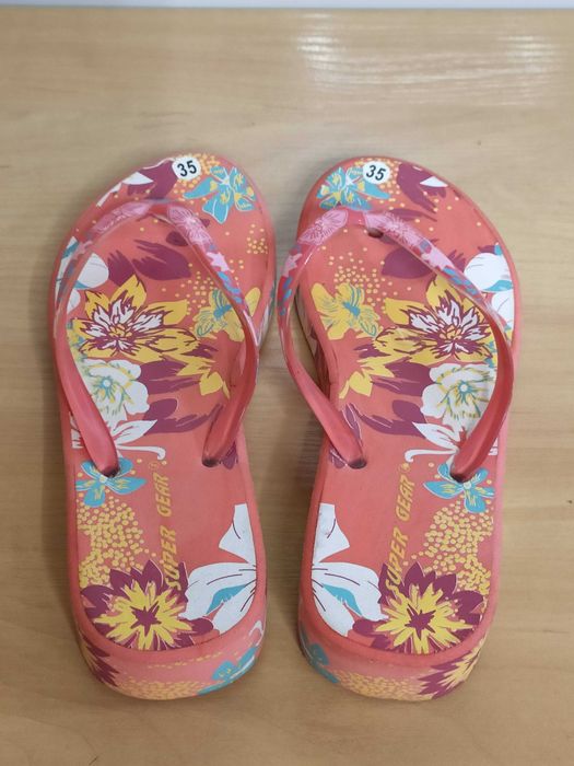 В'єтнамки для дівчинки Super Gear. Нові. РОЗПРОДАЖ.