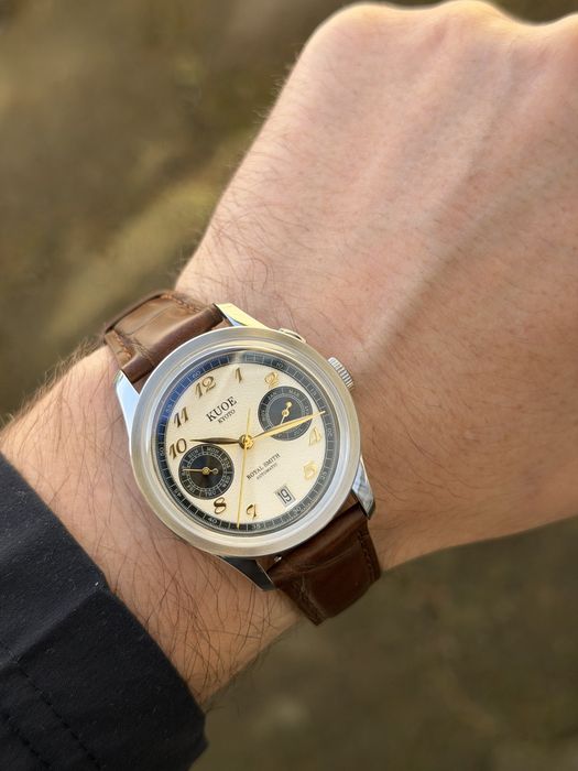 Kuoe Kyoto Royal Smith 90-010 Automatic Panda”Cal 9122”