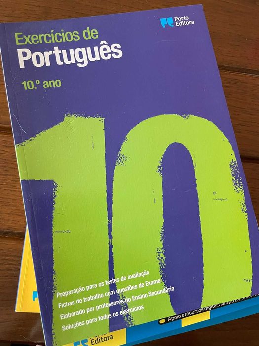 Livro de exercícios de Português - 10.º Ano