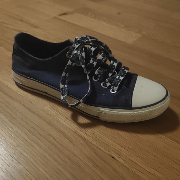 Trampki granatowe