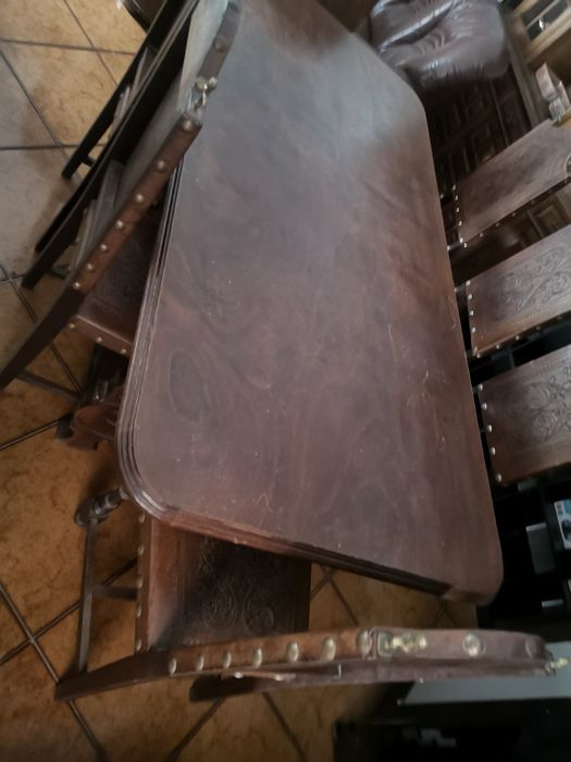 Conjunto de mesa 7 cadeiras cabedal