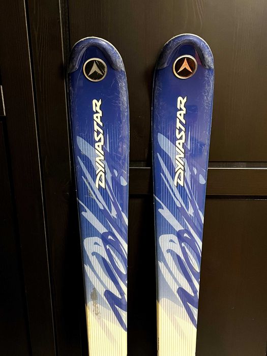Narty Dynastar Nova L 146cm z kijkami Leki