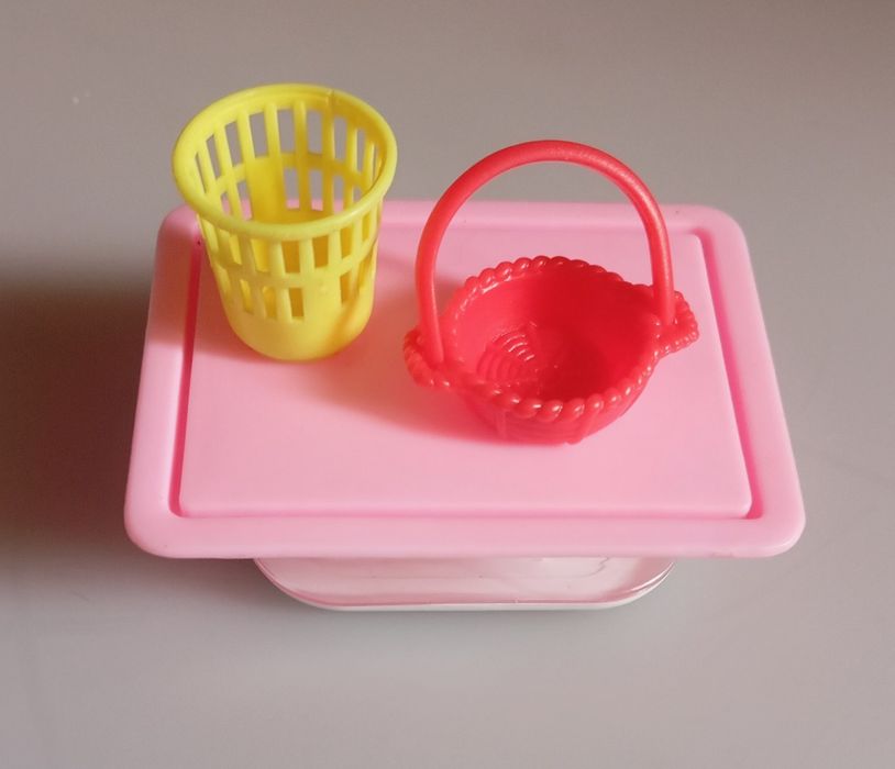 Barbie acessórios para refeição.