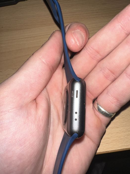 Apple watch 3 38mm aluminum case