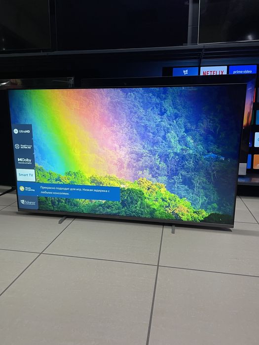65" 4К UHD PHILIPS Смарт Український 65PUS7608 з Німеччини  Полоси Дефект
