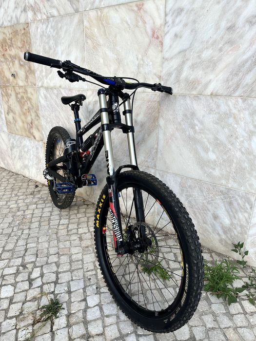 Vendo Cove Shocker DH Tamanho M