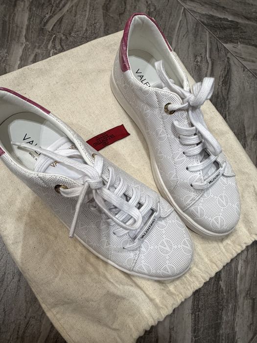 Valentino Garavani оригинал кеды кожа