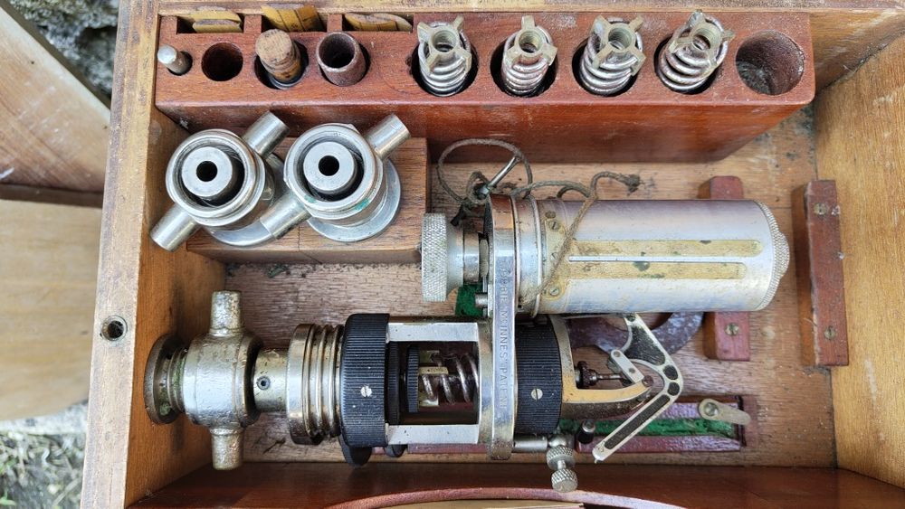 Dobbie McInnes Indicador de pressão do moto