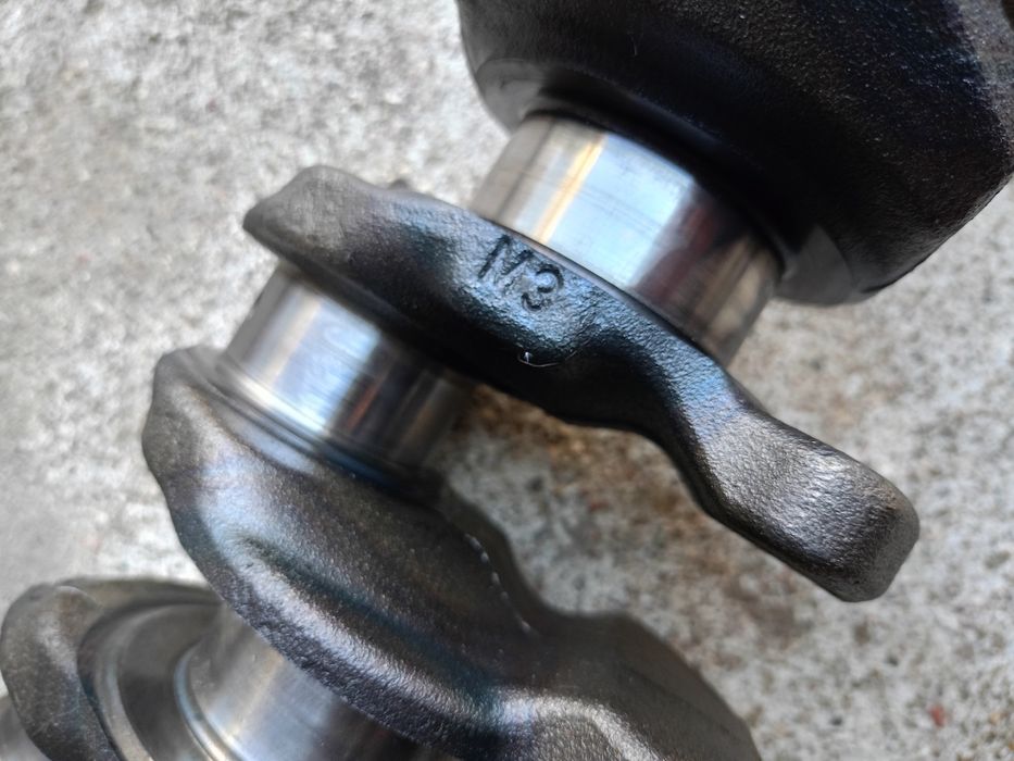 BMW wał korbowy n57d30. 330d 258km f30 f10