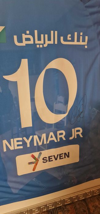 Camisola NEYMAR autografada